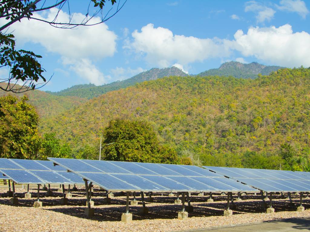 {Segurança 24h para Usinas Fotovoltaicas em Perdilândia: SA - Proteção Armada e Desarmada.|Serviço de Vigilância para Usinas Fotovoltaicas em Perdilândia - Monitoramento Completo.|Proteção Total para Usinas Fotovoltaicas em Perdilândia - Segurança Armada e Desarmada.|Segurança de Usinas Fotovoltaicas em Perdilândia - Monitoramento e Controle de Acesso 24h.|Soluções de Segurança para Usinas Fotovoltaicas em Perdilândia - Rondas e Monitoramento.|Vigilância Profissional para Usinas Fotovoltaicas em